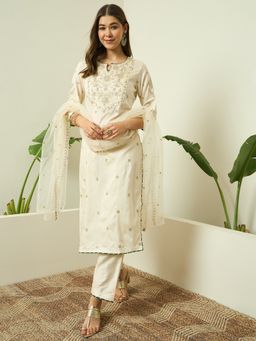 AVANSHEE - Women Off White Silk Blend Embroidery Kurta with Pant and Dupatta