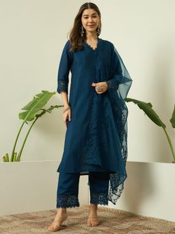 AVANSHEE - Women Teal Silk Blend Solid Kurta with Pant and Dupatta