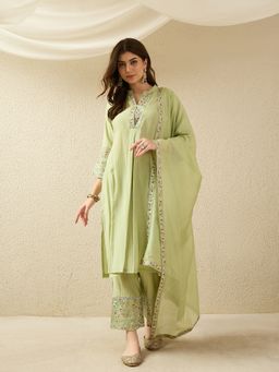 AVANSHEE - Women Green Silk Blend Embroidered Straight Kurta with Pant and Dupatta
