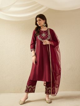 AVANSHEE - Women Maroon Silk Blend Embroidery Kurta with Pant and Dupatta