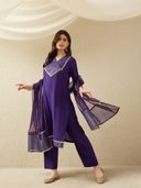 Purple color option, Currently selected