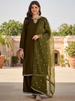 AVANSHEE - Women Green Velvet Straight Kurta with Palazzo and Dupatta