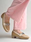 Beige color option, Currently selected