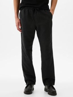 GAP - Black Men's Regular Fit Mid-Rise Trousers