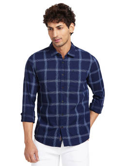 Being Human - Men Full Sleeves Blue Checks Casual Shirt
