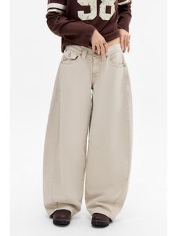 BDG by Urban Outfitters - Kayla Cocoon Beige Jeans