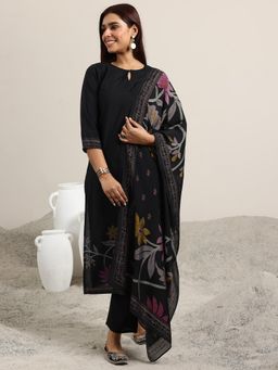 Libas - Women Black Printed Kurta with Pant & Dupatta
