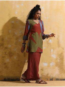 trueBrowns - Women Rust Printed Kurti with Palazzo