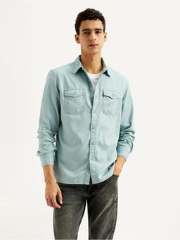 Levi's - Men Blue Solid Slim Fit Shirt