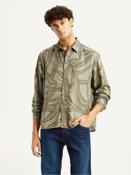 Levi's - Men Green Abstract Shirt