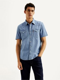 Levi's - Men Blue Solid Slim Fit Shirt
