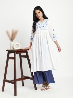 R&B - White Embroidered Relaxed Kurta