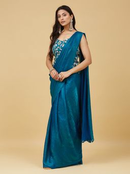 Kasee - Women Blue Silk Blend Solid Saree With Unstitched Blouse