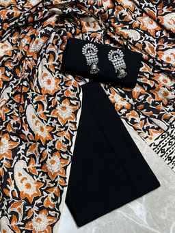 SALWAR STUDIO - Women Black Solid Pure Cotton Unstitched Kurta With Pant & Dupatta