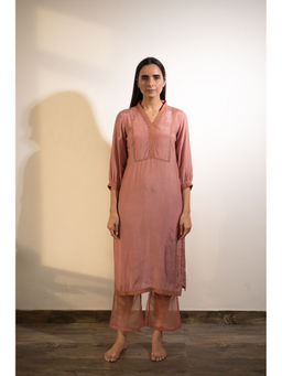 Avaasya Jaipur - Pink Suroor Kurta With Pant (Set of 2)