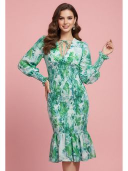 Outzidr - Green Floral Printed V Neck Midi Dress