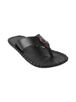 Metro - Mens Black Flat ChappalsMetro Mens Black Sandals