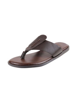 Mochi - Mens Brown Flat ChappalsMochi Brown Solid Sliders