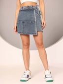 Blue color option, Currently selected