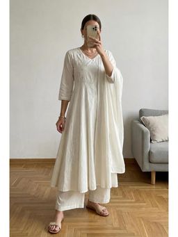 HERITAGE - Ivory Embellished Cotton Kurta With Pant and Dupatta