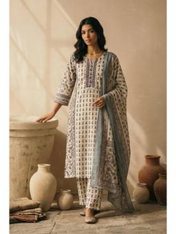 HERITAGE - Cream Paisley Printed Cotton Kurta With Pant and Dupatta