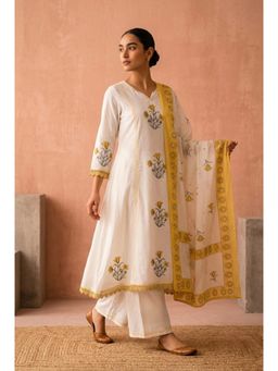 HERITAGE - Off White Hand Block Printed Cotton Kurta With Pant and Dupatta