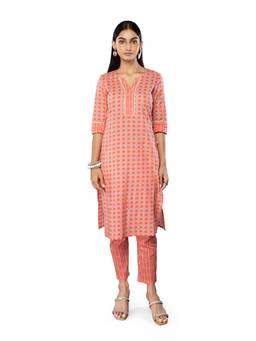 ZLAATA - Peach Printed Round Neck Straight Kurta with Pant