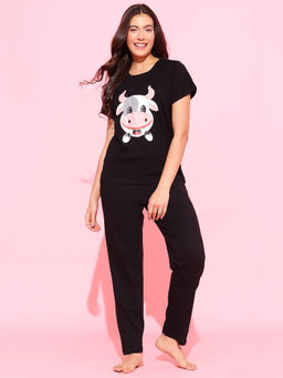 Clovia - Cotton Cow Emoji Print T-Shirt and Pyjama
