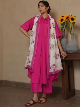 ONEWE INDIA - Women Pink Comfortable Solid Kurta with Pant and Dupatta (Set of 3)