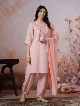 Nayam by lakshita - Women Peach Straight Floral Kurta with Salwar and Dupatta (Set of 3)