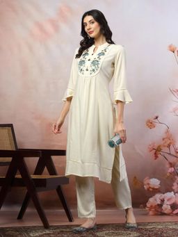 Nayam by lakshita - Women White A-Line Floral Kurta with Pant (Set of 2)