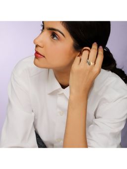 GIVA - Sterling Silver Golden Black Romance Ring For Women