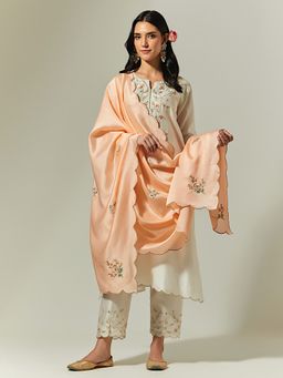 Anantaa by Roohi Trehan - Peach Silk Chanderi Hand Embroidered Dupatta
