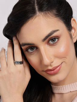 Sohi - Black Silver Toned Designer Band Finger Ring