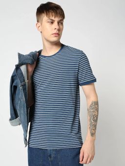 GAP - Men Navy Blue Stripes T-Shirt
