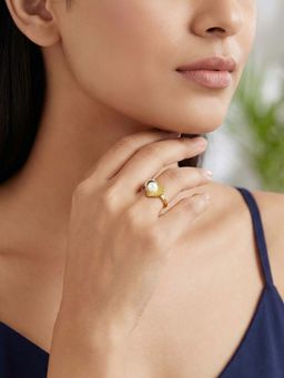 GIVA - 925 Silver Golden Pearl Pulse Heart Ring (15)