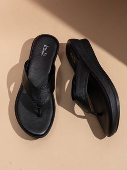 Inc.5 - Womens Black Solid Round Toe Casual Sandals