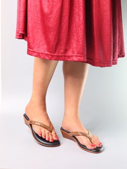 Monrow - Lisa Black Wedge Sandals