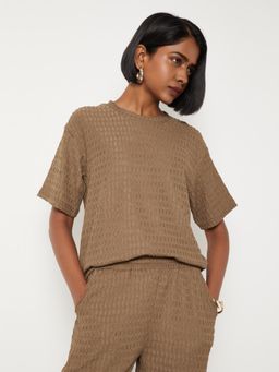 max - Women Textured Drop Shoulder Top