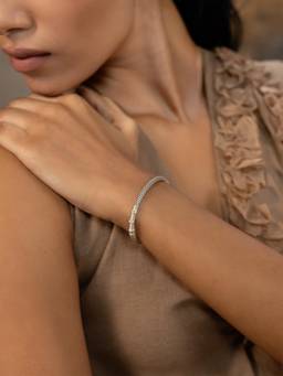 Shaya by CaratLane - Immovable Chakram Kada in 925 Silver