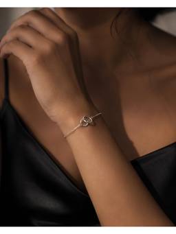 SAMIKA - 925 Sterling Silver love Interlocking Circle Jewellery Bracelet