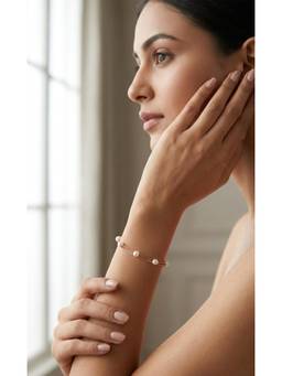 SAMIKA - 925 Sterling Silver Rose Gold Plated Luna Pearl Chain Bracelet