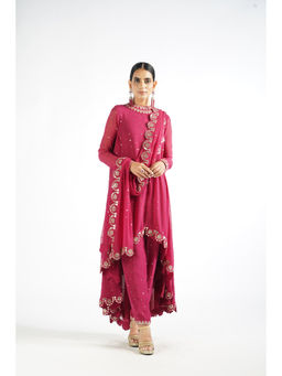 Vvani by Vani Vats - Mellow Maroon Scallop Kurta & Pant with Dupatta (Set of 3)