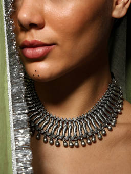 VENI - 92.5 Silver-Plated Oxidised Necklace