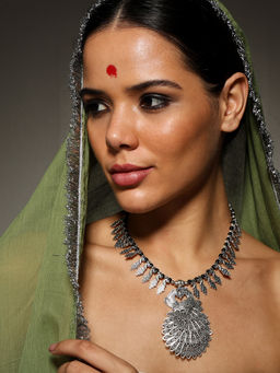 VENI - 92.5 Silver-Plated Oxidised Necklace