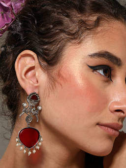 VENI - 92.5 Silver Plated Artificial Stones Studded and Beaded Oxidised Tear Earrings