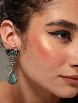 VENI - 92.5 Silver Plated Artificial Stones Studded Oxidised Tear Earrings