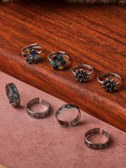 VENI - Set Of 4 Silver-Plated Oxidised 4 Pair of Toe Rings