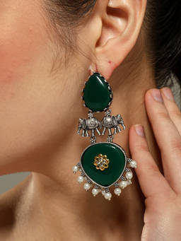 VENI - Tear Shaped Earrings