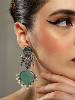 VENI - Peacock Shaped Earrings